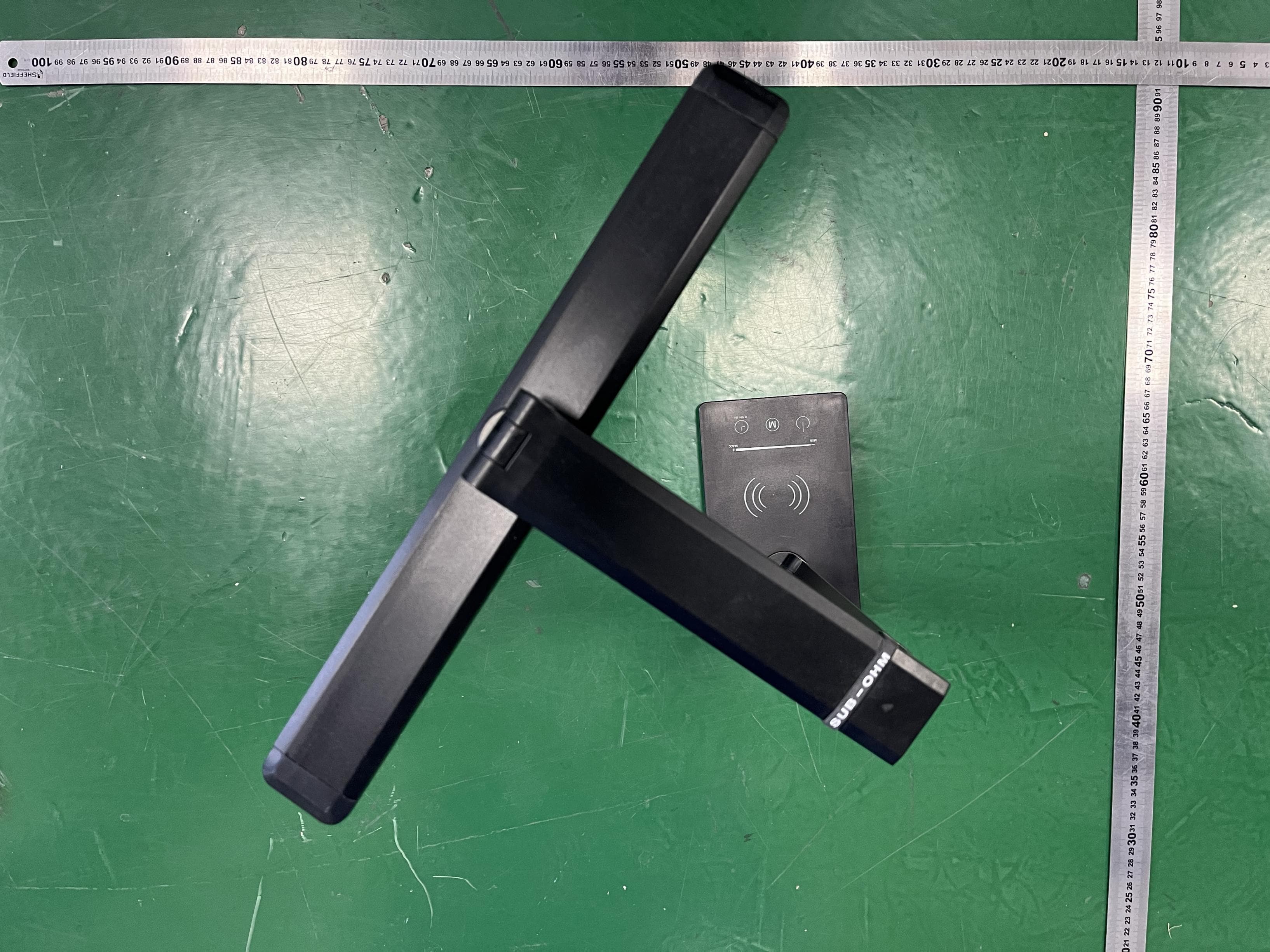 desk lamp - FCC ID 2A87Z-ZL305 - ShenZhenShiLingHui Technology Co. Ltd (2)