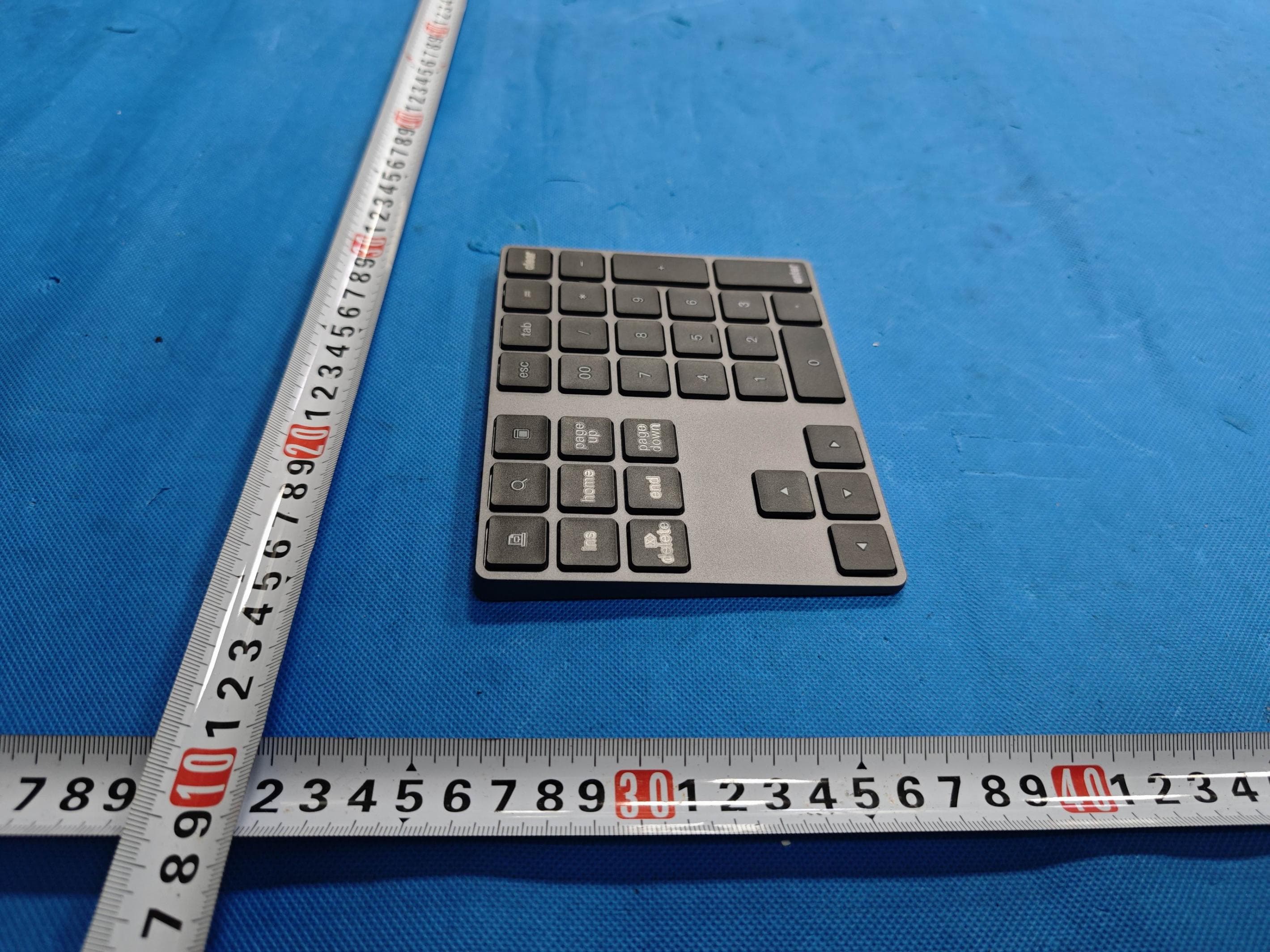 Wireless keyboard - FCC ID 2A889-NP1 - Productech Corporation (3)