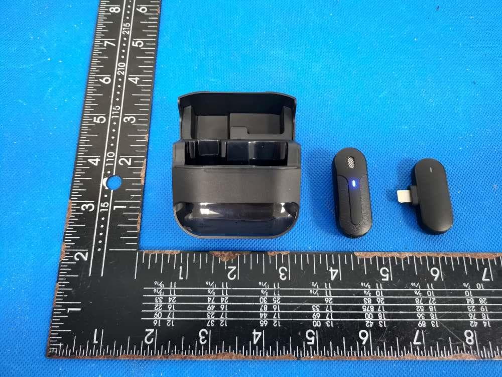 Wireless Microphone - FCC ID 2A88Y-M8 - SHEN ZHEN VIMAI TECHNOLOGY CO.,LTD