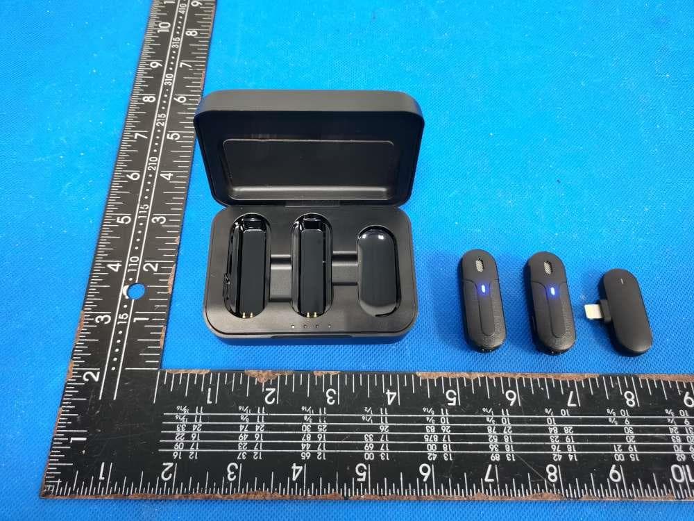 Wireless Microphone - FCC ID 2A88Y-M82 - SHEN ZHEN VIMAI TECHNOLOGY CO.,LTD
