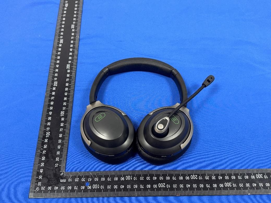 A-Spire Wireless Bluetooth headphone - FCC ID 2A89O-ASPIREWL - Acezone ApS (2)