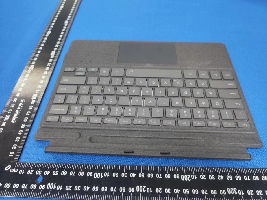 Keyboard holster - FCC ID 2A89Q-GS1001 - Dongguan Guoshun Leather Goods Technology Co. , Ltd. (4)