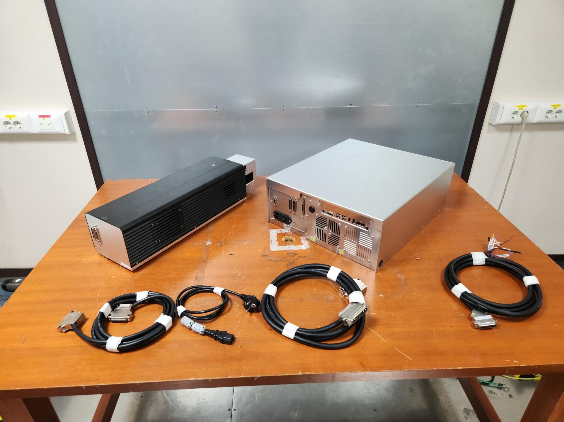 LASER MARKING MACHINE - FCC ID 2A89W-C210 - TAECHU ENGINEERING CO., LTD. (2)