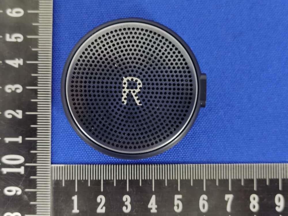 SnowTune Wireless Bluetooth Earpiece - FCC ID 2A8BL-SNOWTUNER - Guangdong Xin Qian Chao Information Technology Co., Ltd