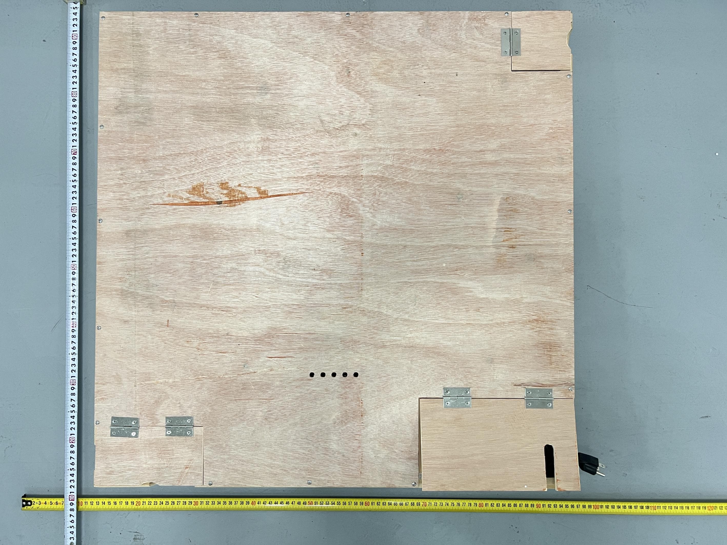 Far infrared Sauna - FCC ID 2A8E6-T-51C - Wuxi Tianyi Electrical Appliances Manufacturing Co.,Ltd.