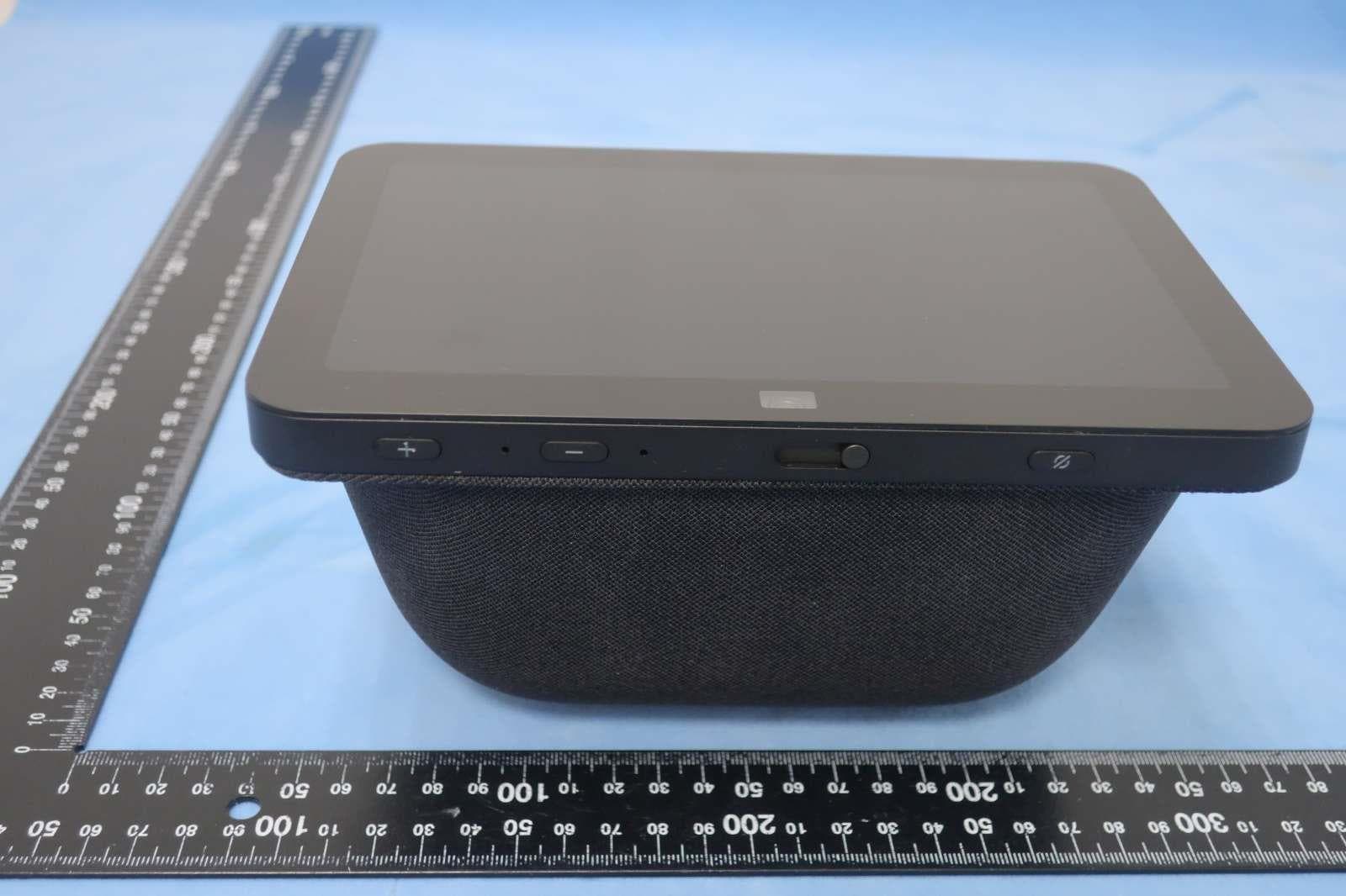 Digital Media Receiver - FCC ID 2A8FC-8523 - Evergreen Huckleberry LLC (2)
