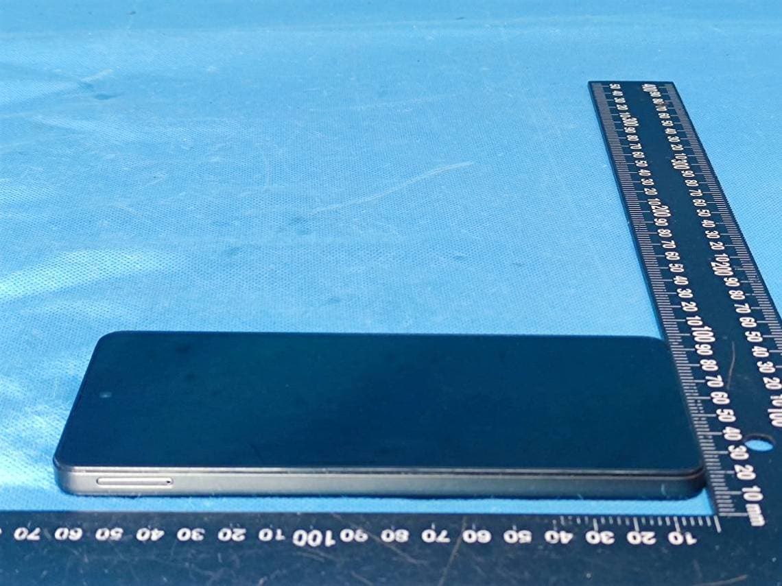 Smart Phone - FCC ID 2A8FE2308005M - Shenzhen FreeYond Technology Co Ltd (3)