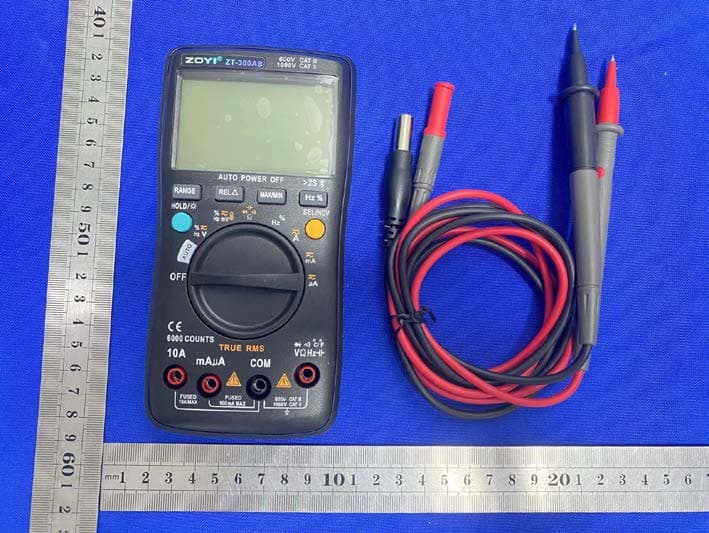 Bluetooth Digital Multimeter - FCC ID 2A8FIZT-300AB - SHENZHEN ZOTEK INSTRUMENTS CO.,LTD.