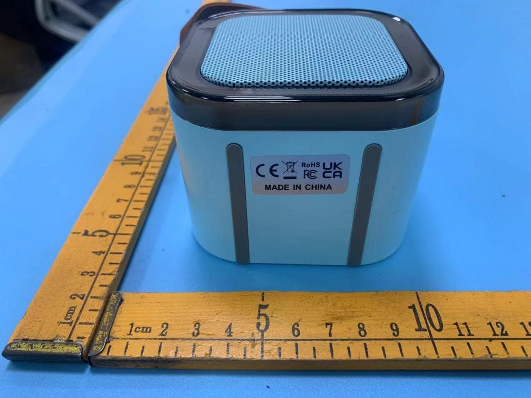 Bluetooth Speaker - FCC ID 2A8FV-K12 - Shenzhen Haoxinyuan Technology Co., Ltd (2)