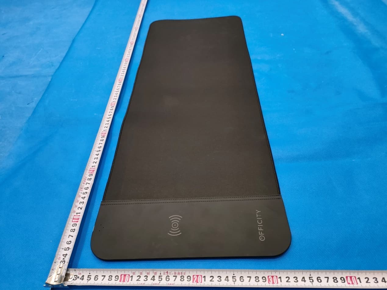 Mousepad Wireless charger - FCC ID 2A8GM-STC-WP01 - Shenzhen Sunning Tension Industrial Co., Ltd. (2)