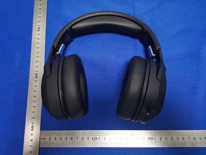 Bluetooth and 2.4G Dual wireless headset - FCC ID 2A8GR-TA5000 - Dongguan Yiteng Intelligent Technology Co., Ltd (3)