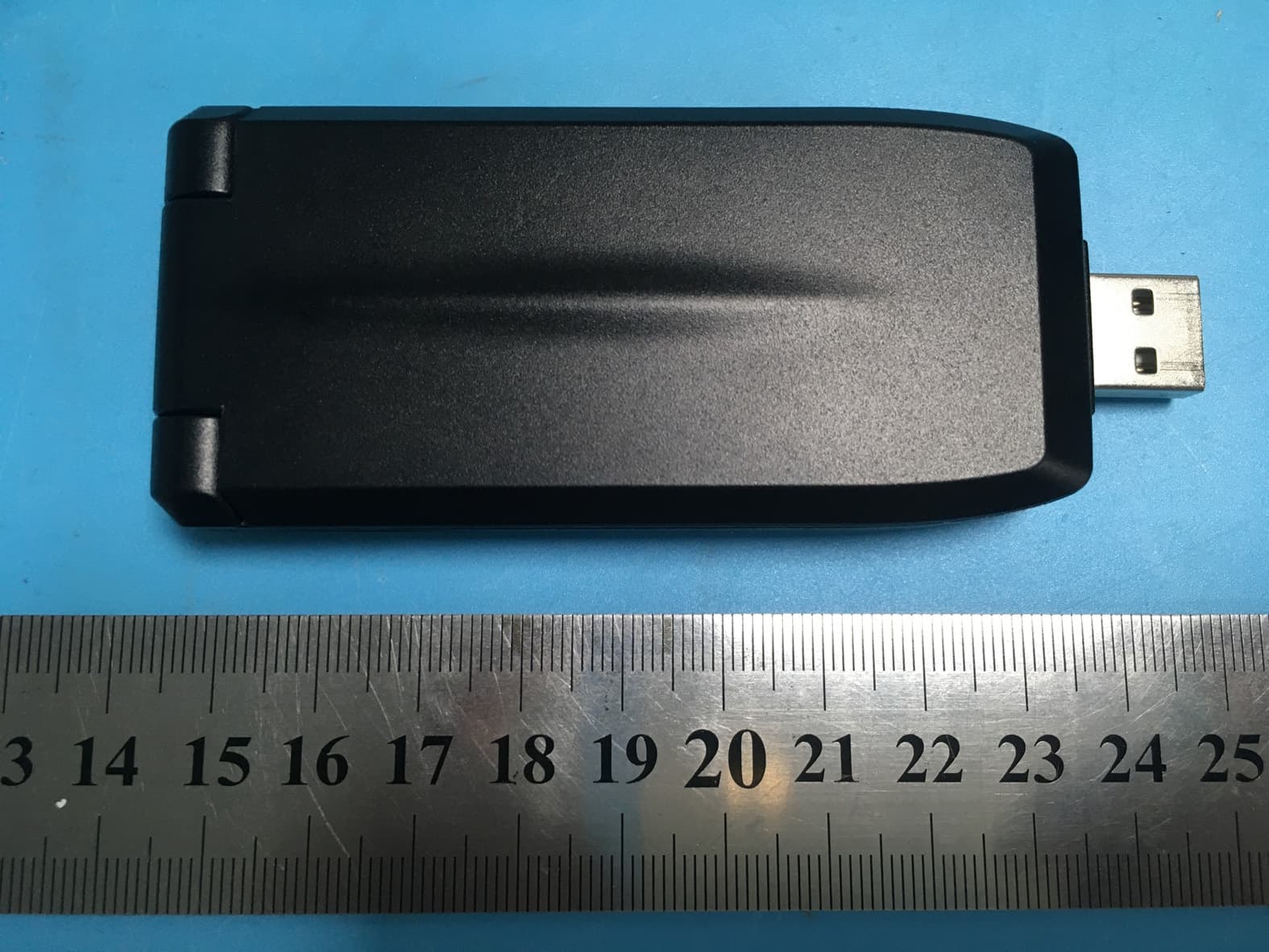 CBRS USB Dongle - FCC ID 2A8I7DG10 - Teleworld FZCO (2)