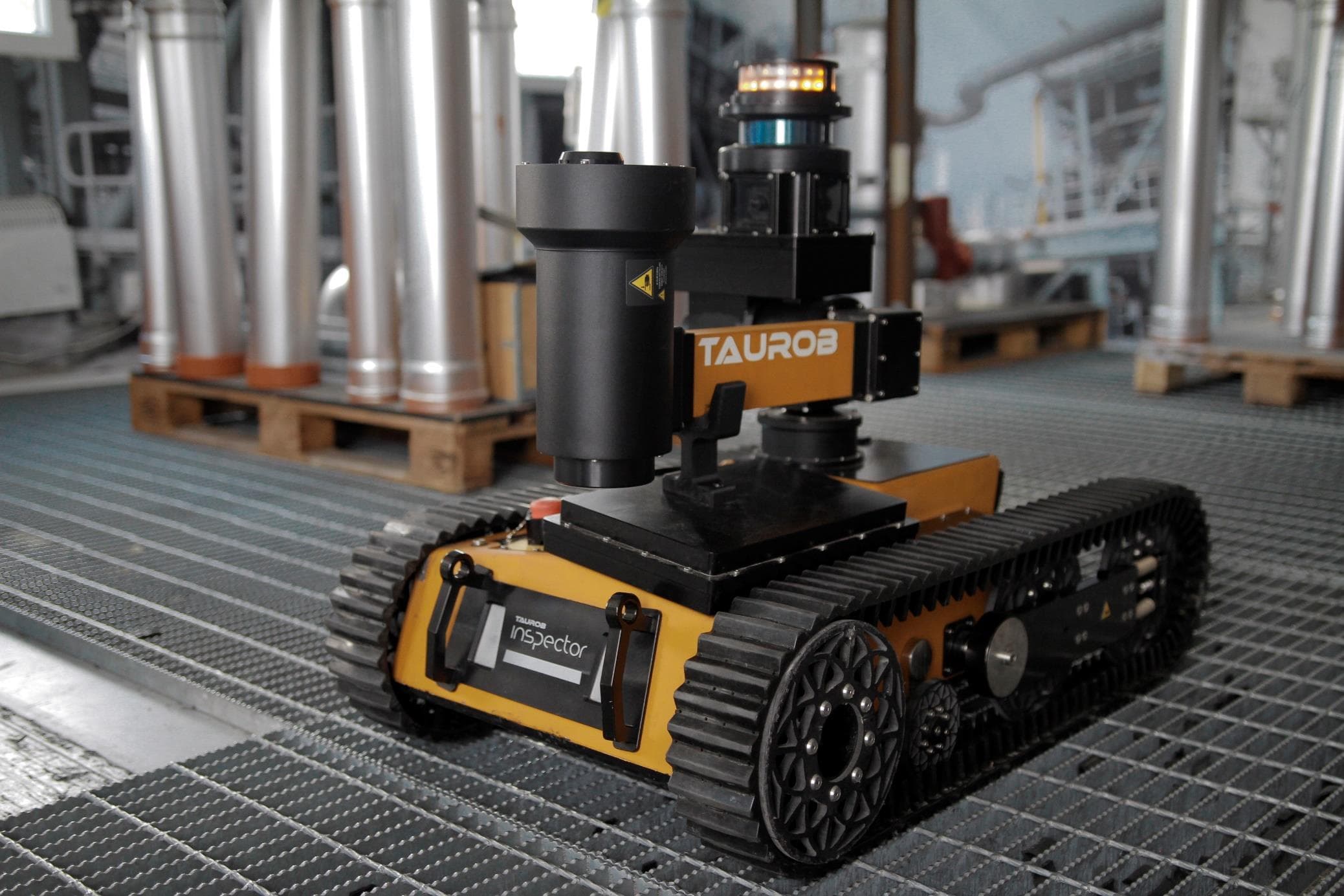 Autonomous ground robot for routine operations and inspection on industrial sites. - FCC ID 2A8IYINSPECTOR - Taurob GmbH (5)