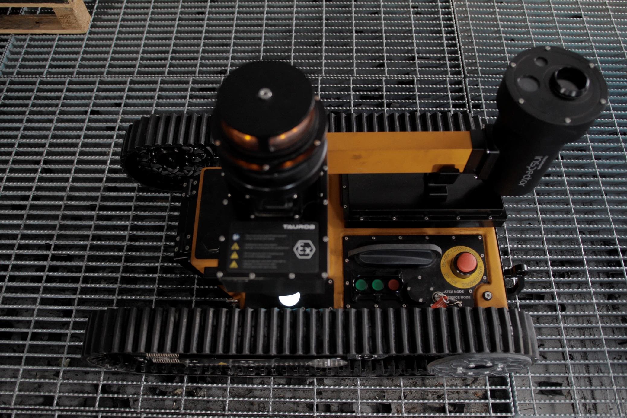 Autonomous ground robot for routine operations and inspection on industrial sites. - FCC ID 2A8IYINSPECTOR - Taurob GmbH