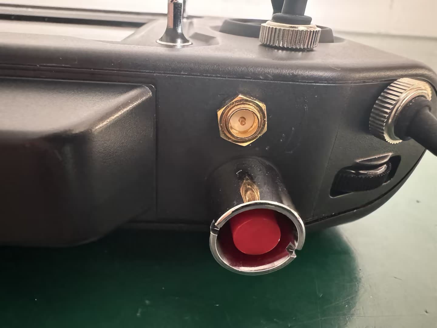 Smart Controller - FCC ID 2A8JK-GS5US-FALCON - ACSL Ltd.