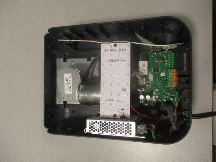 Automatic sectional garage door operator family, w/Bluetooth & Wi-Fi connectivity, w/ or w/o battery back-up - FCC ID 2A8JO-FLXGDO1 - ASSA ABLOY Entrance System AB (2)