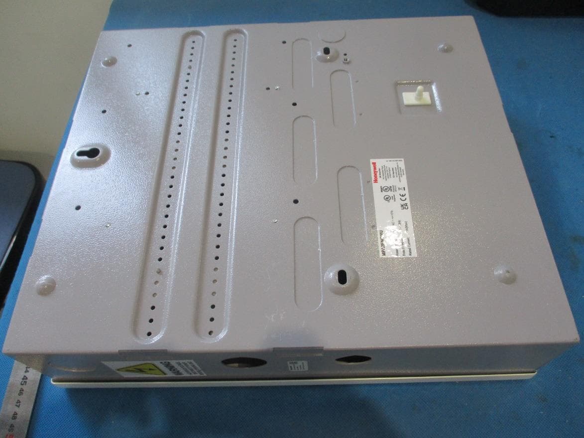 Access control unit - FCC ID 2A8LTMPA24 - Honeywell International Inc