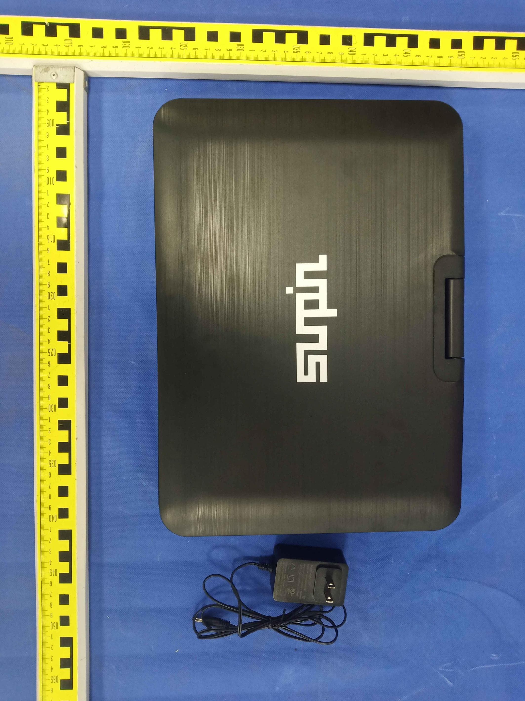 DVD Player - FCC ID 2A8M2-PD152W - Shenzhen Sunpin Industrial Co., Ltd.