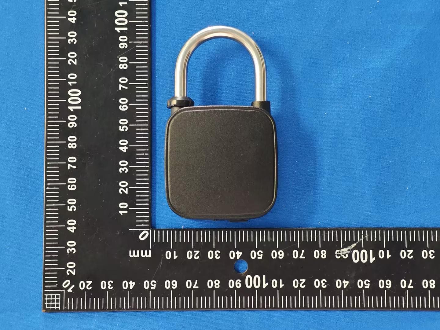 Smart padlock - FCC ID 2A8M4S08 - Zhongshan pulido Intelligent Technology Co., Ltd