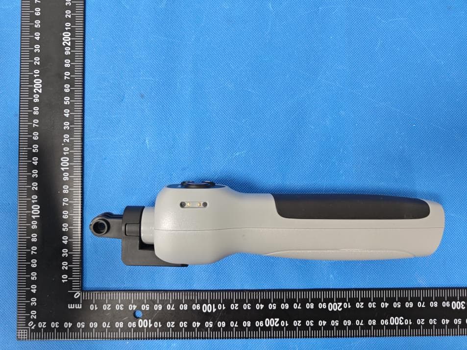 Underwater Selfie Stick with Remote Control - FCC ID 2A8ME-GPWBT001 - Shenzhen Telesin Digital Ltd (2)