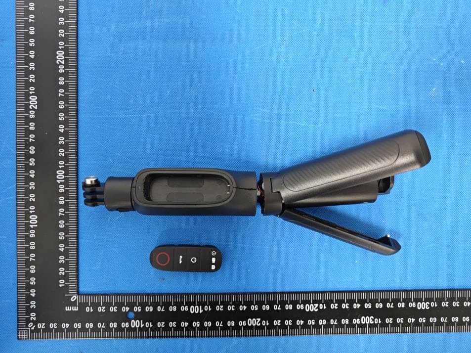 Rechargeable Shorty Tripod With Remote Control - FCC ID 2A8ME-S1 - Shenzhen Telesin Digital Ltd (3)