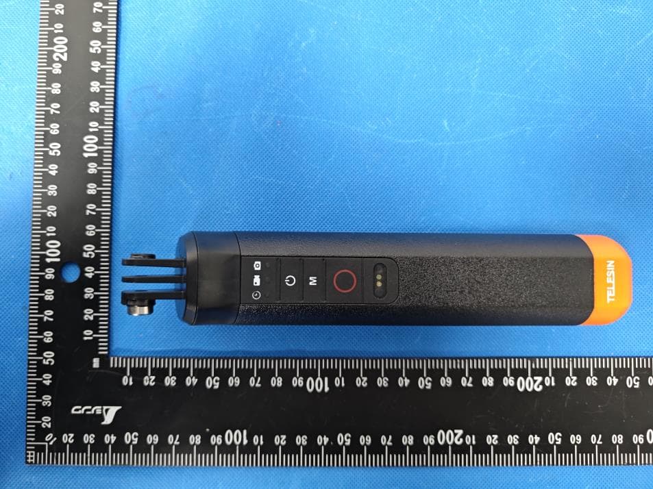 Floating Hand Grip with Remote Control - FCC ID 2A8ME-S4FHG01TGP - Shenzhen Telesin Digital Ltd (5)