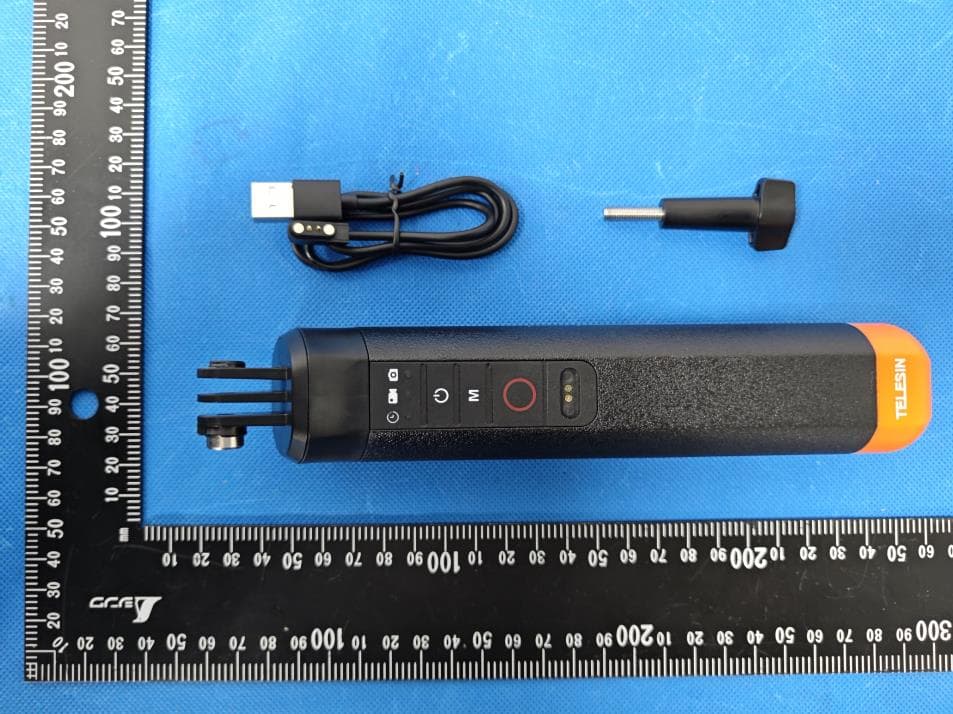 Floating Hand Grip with Remote Control - FCC ID 2A8ME-S4FHG01TGP - Shenzhen Telesin Digital Ltd (4)