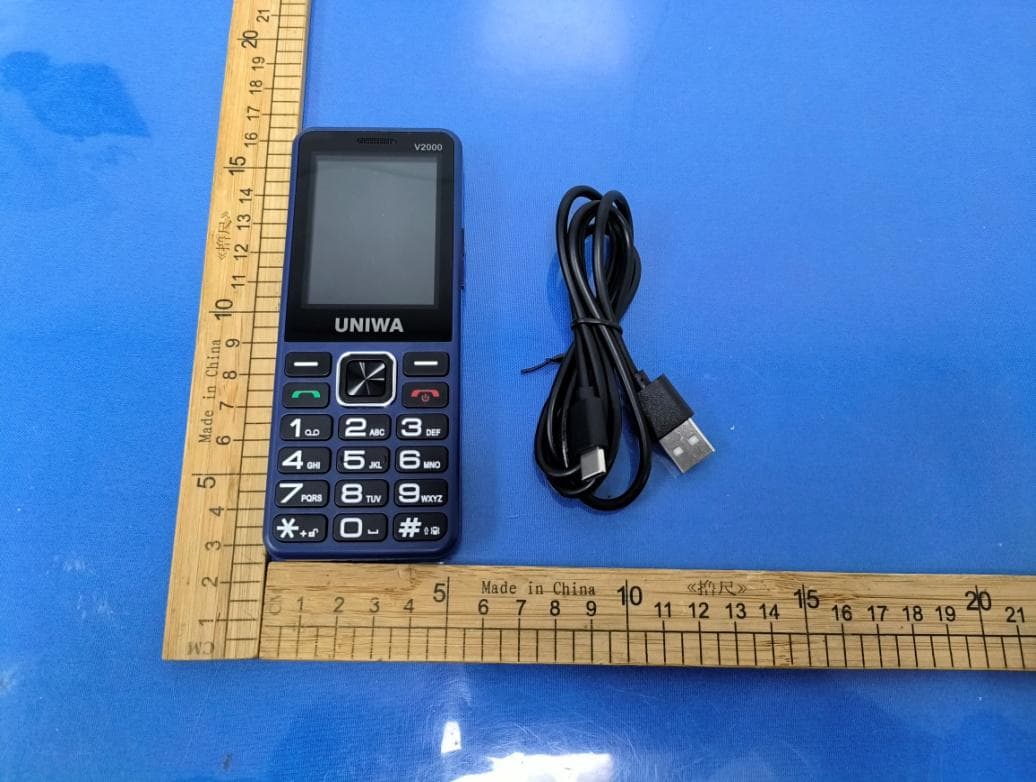 4G Feature Phone - FCC ID 2A8NJ-V2000 - Shenzhen CWELL Electronic Technology Co., Ltd. (2)