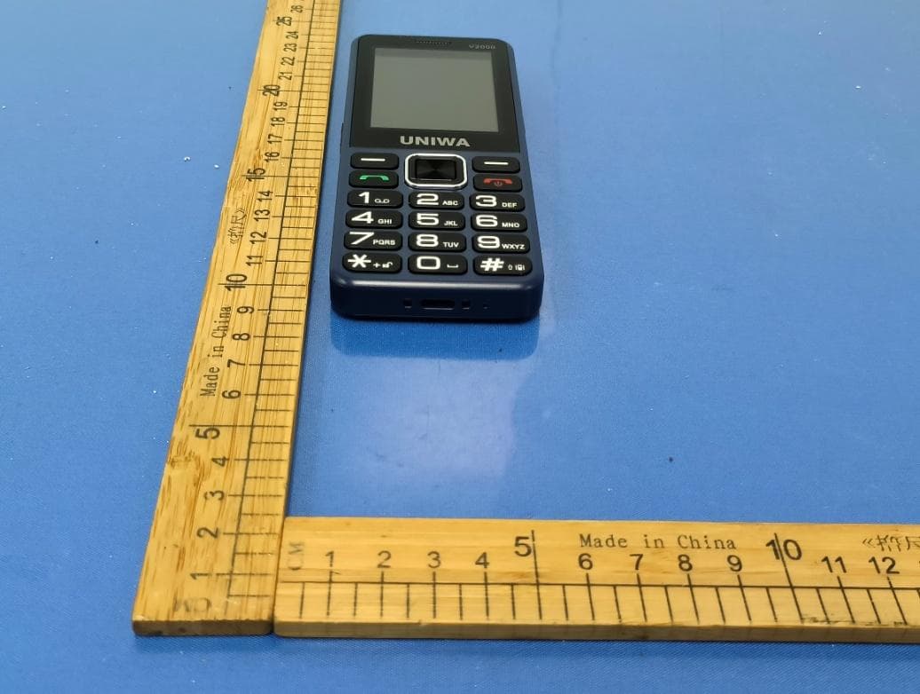 4G Feature Phone - FCC ID 2A8NJ-V2000 - Shenzhen CWELL Electronic Technology Co., Ltd. (5)