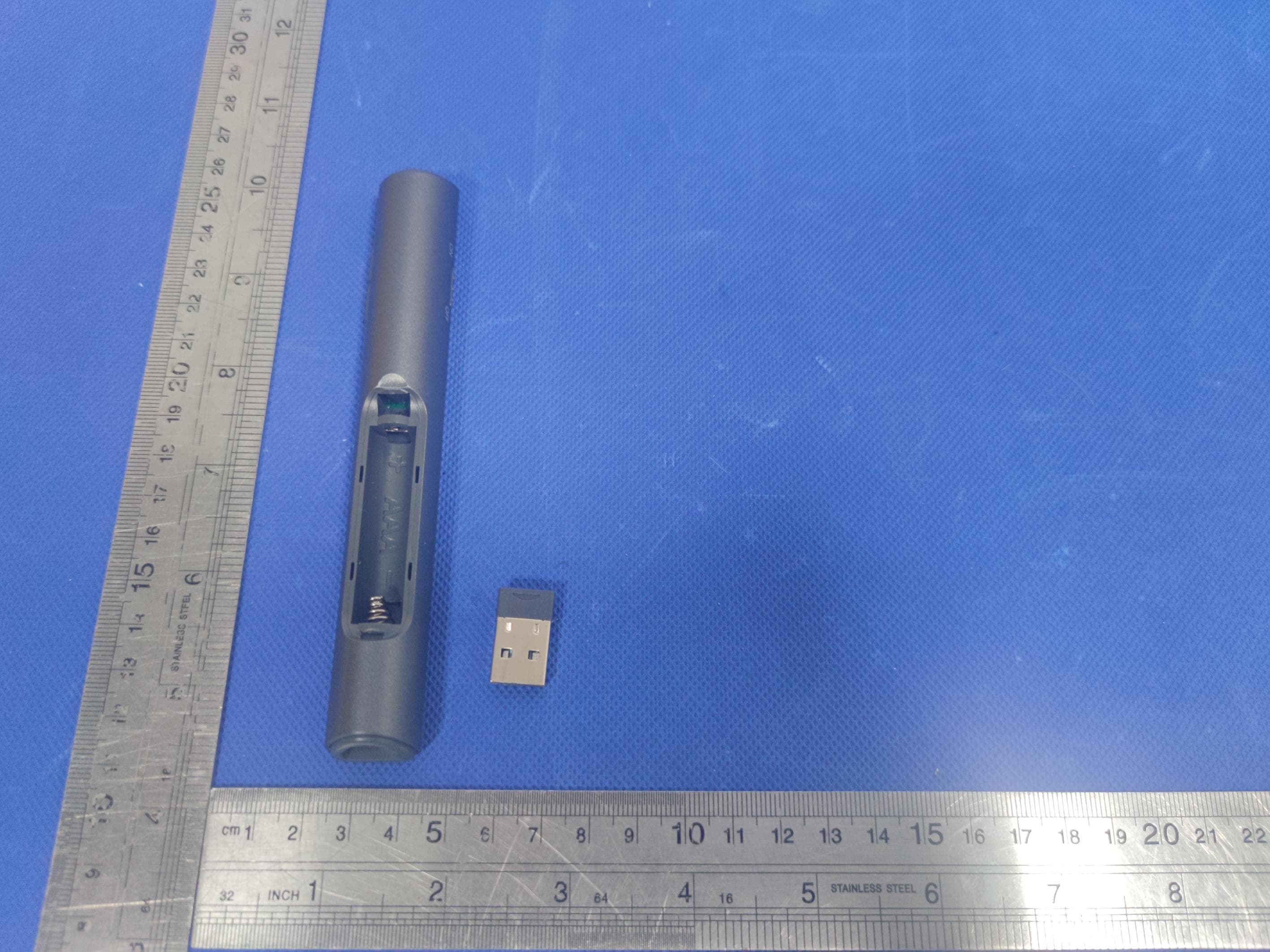 Laser page turning pen - FCC ID 2A8NZ-Q88 - SHENZHEN QURO ELECTRONIC TECHNOLOGY CO.,LTD (2)