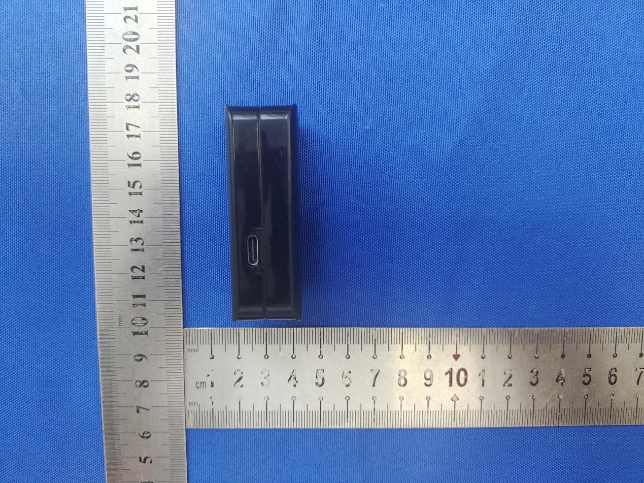 5.8G digital wireless monitoring headset - FCC ID 2A8P4-K1 - Guangdong Xinpinle Intelligent Technology Co., Ltd (4)