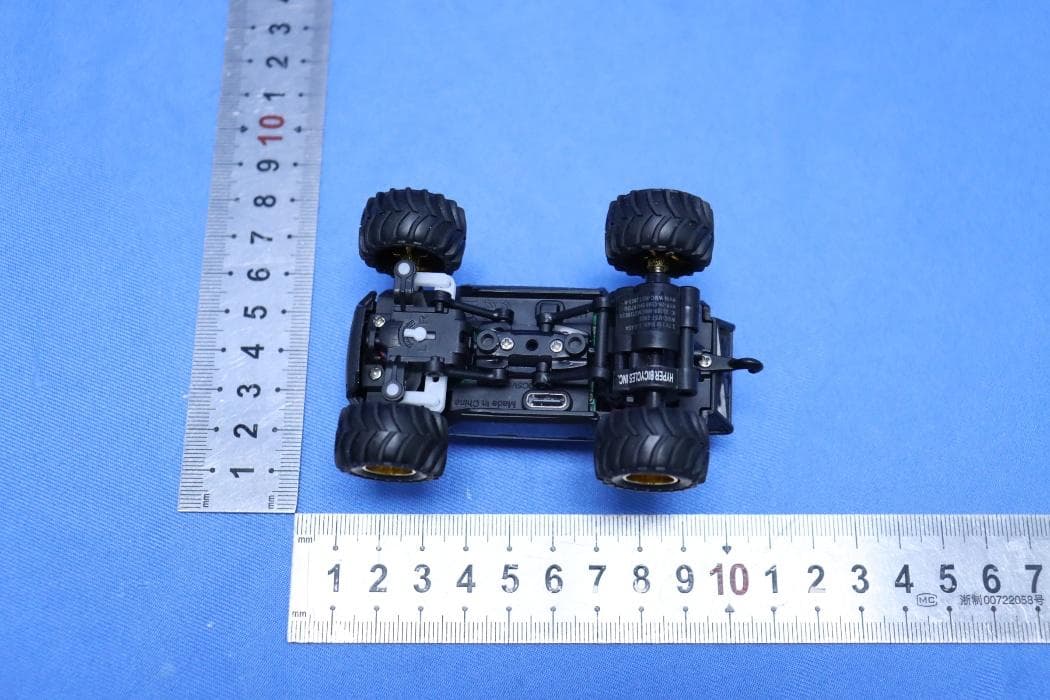 HYPER MICRO ROBO MONSTER TRUCK - FCC ID 2A8PMTGTMMR6833-R - HYPER BICYCLES,INC (5)