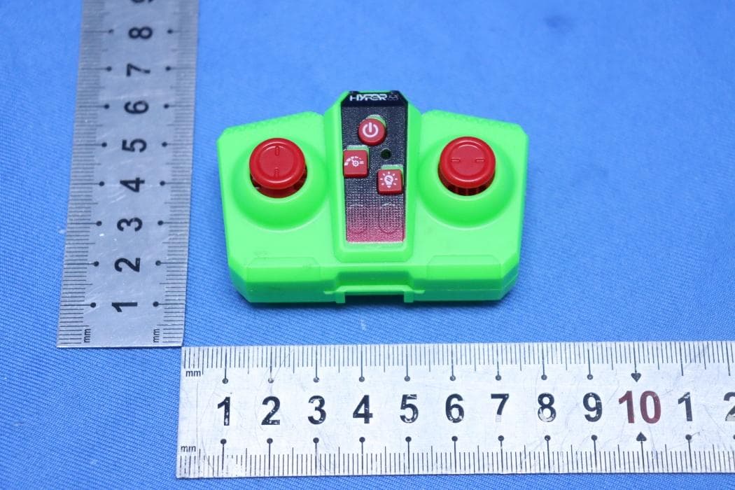 HYPER MICRO ROBO MONSTER TRUCK - FCC ID 2A8PMTGTMMR6833-T - HYPER BICYCLES,INC (5)