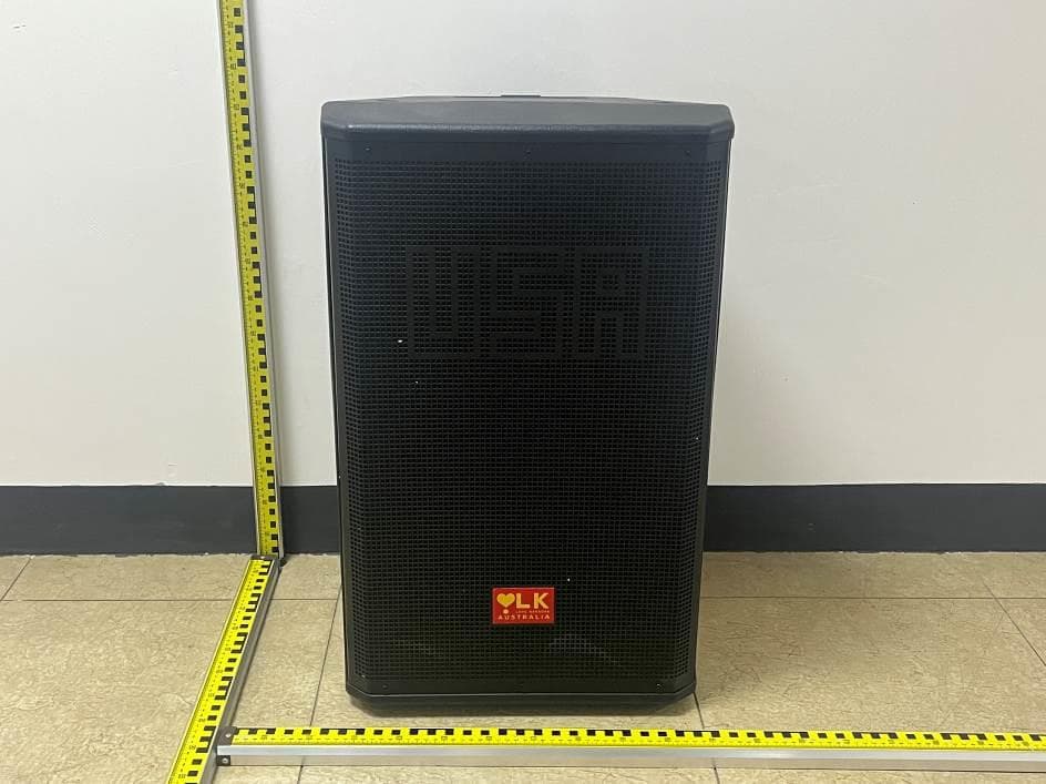 Portable Speakers - FCC ID 2A8QW-LKA15 - LOVE KARAOKE USA LLC (2)