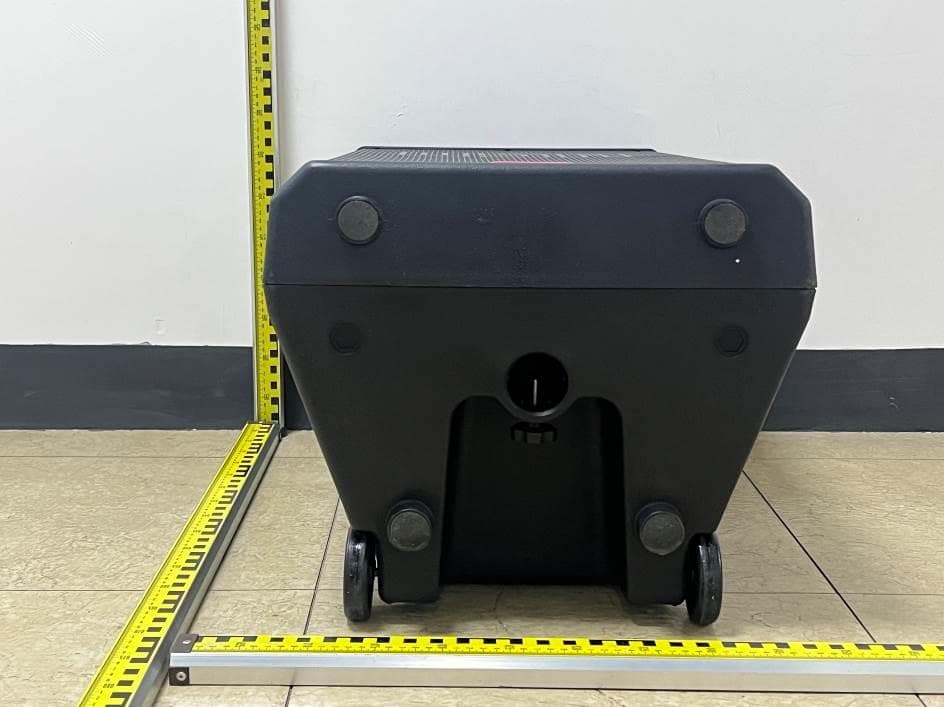 Portable Speakers - FCC ID 2A8QW-LKA15 - LOVE KARAOKE USA LLC (4)