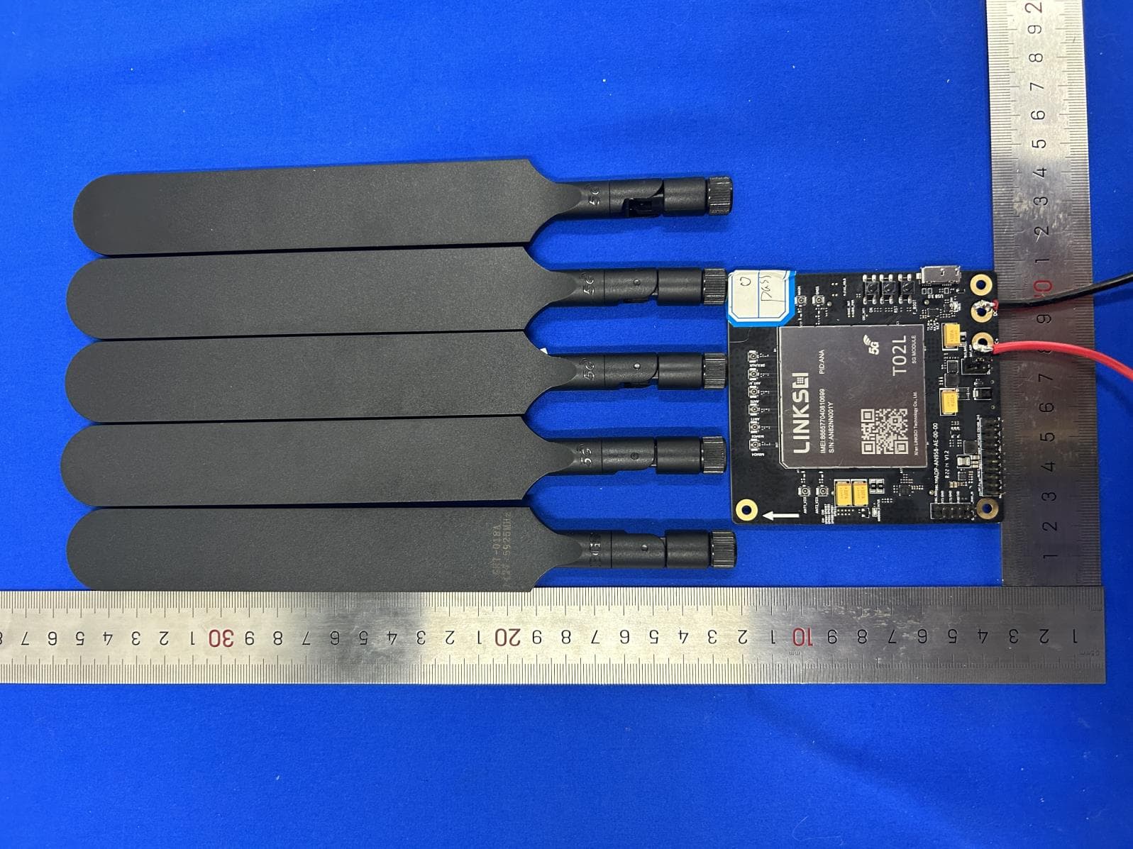 5G module with GSM, WCDMA, LTE and 5G NR - FCC ID 2A8RBAN958NA - Fibocom Auto Inc. (4)