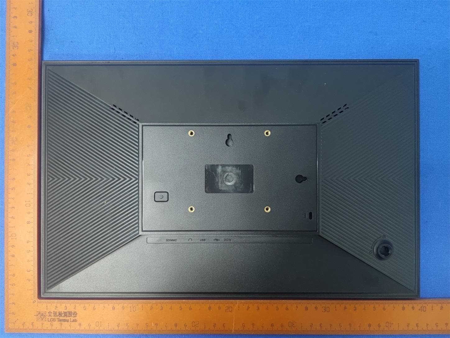 Digital photo frame - FCC ID 2A8SI-A156 - Changsha Yelian Technology Co., LTD (3)