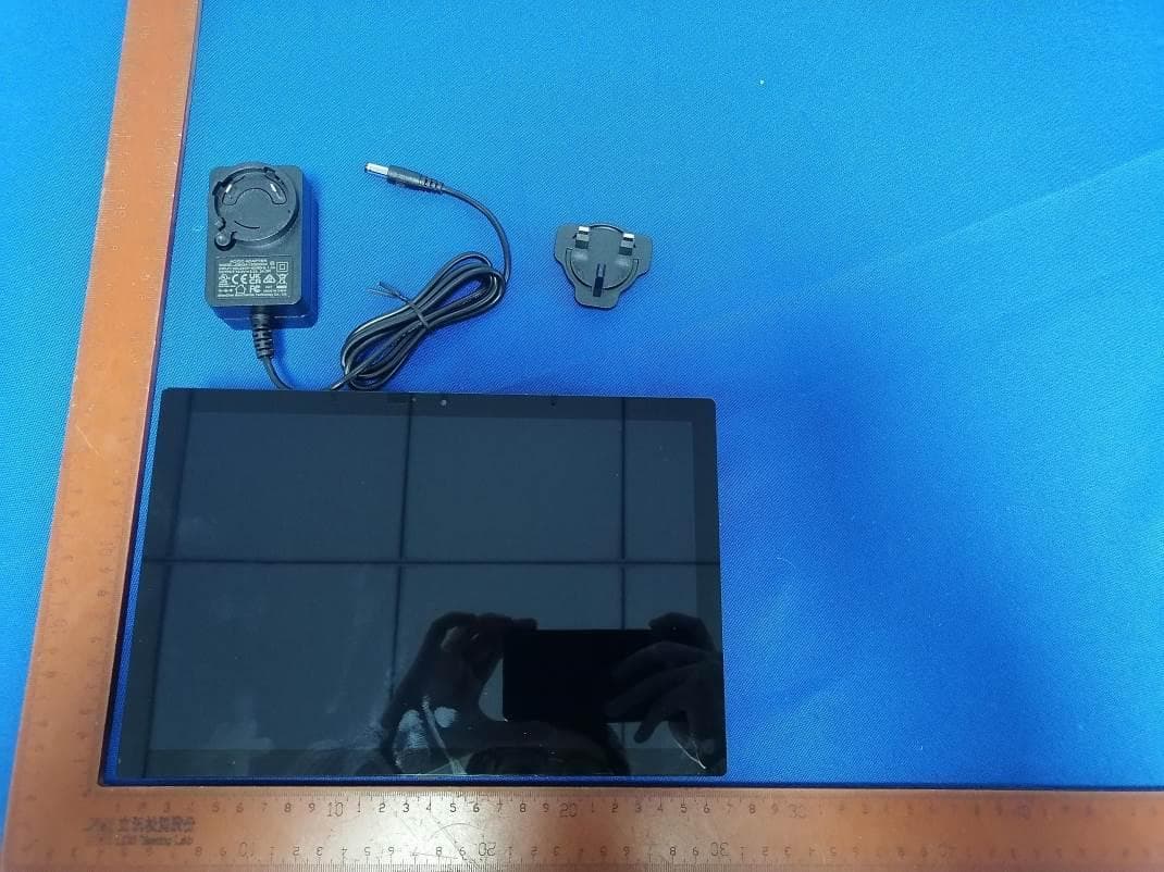 Tablet computer - FCC ID 2A8SQ-IST-10 - ShenZhen ZhiWei Technology Co., Ltd (2)