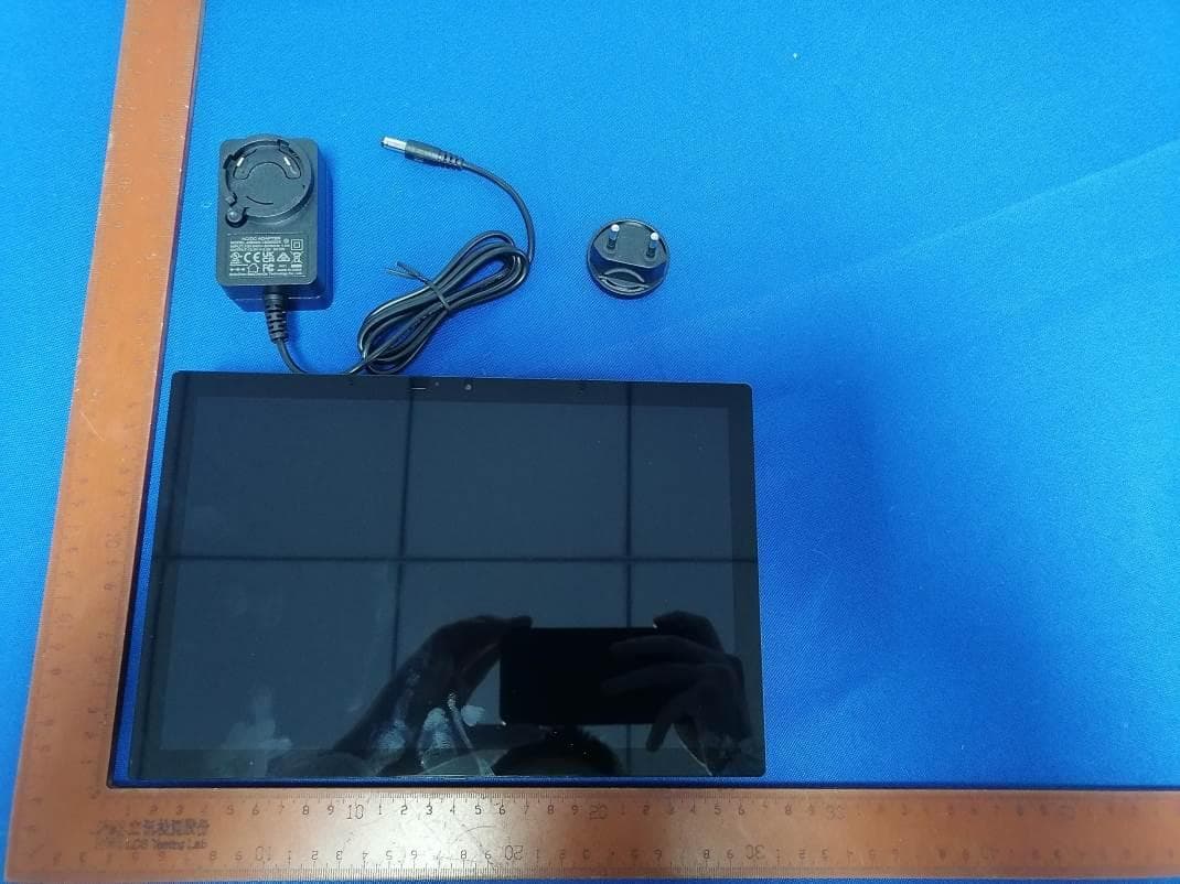 Tablet computer - FCC ID 2A8SQ-IST-10 - ShenZhen ZhiWei Technology Co., Ltd (4)
