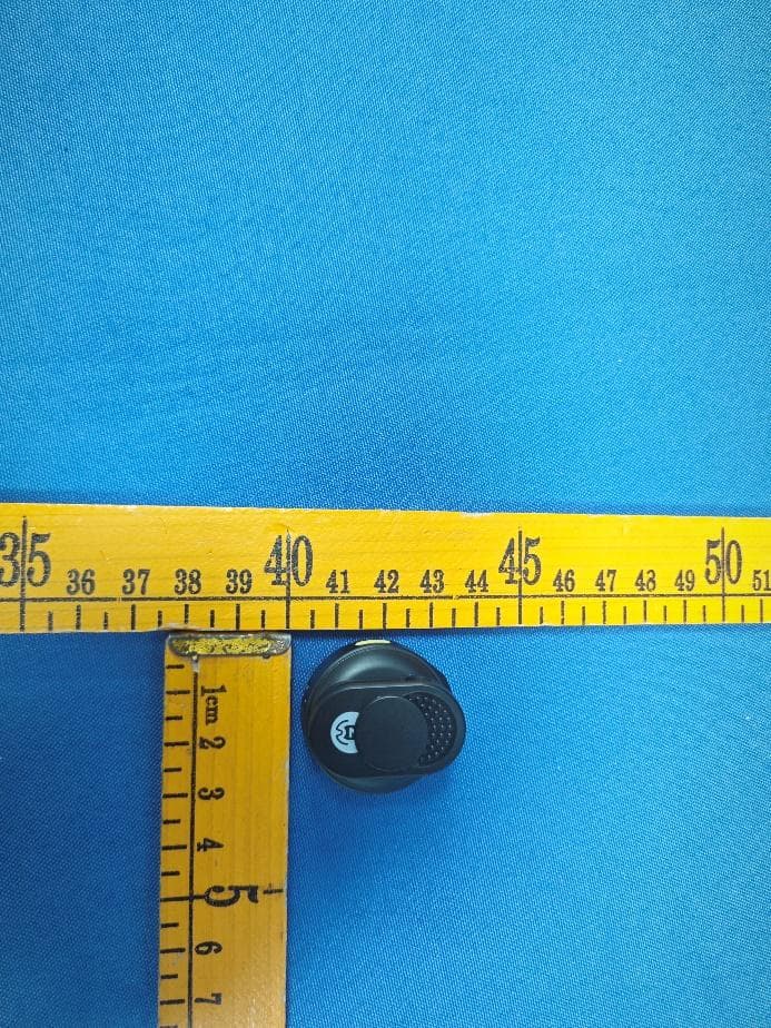 wireless lavalier microphone - FCC ID 2A8SQ-M8 - ShenZhen ZhiWei Technology Co., Ltd (2)
