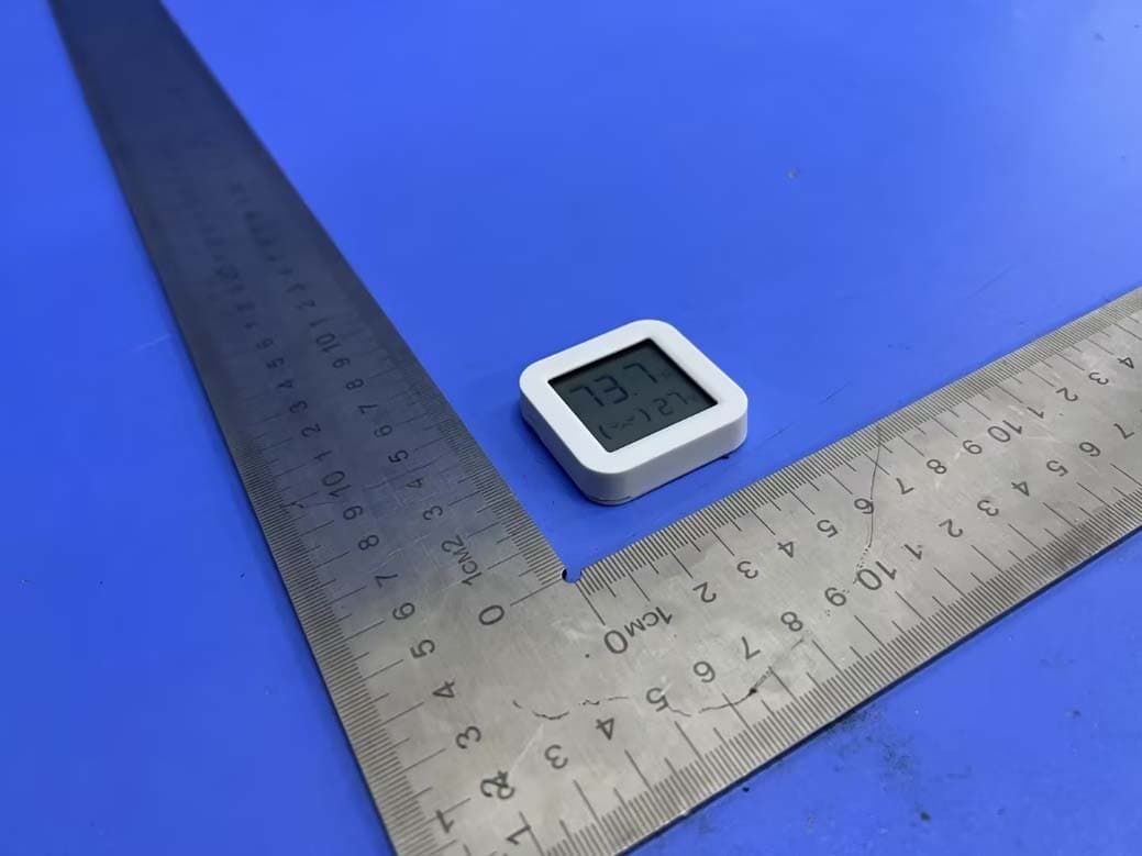 Bluetooth Temperature & Humidity Sensor - FCC ID 2A8TU-TH05 - Shenzhen Forever Young Technology Co.,Ltd