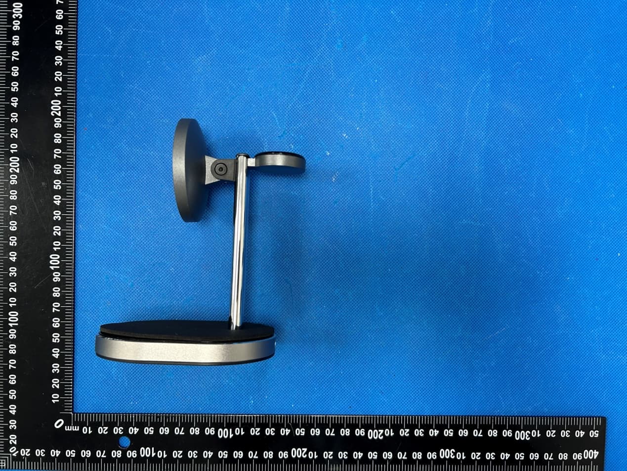 3-in-1 Wireless Charger - FCC ID 2A8TZ-S2125 - Shenzhen Vanyust Technology Limited (2)