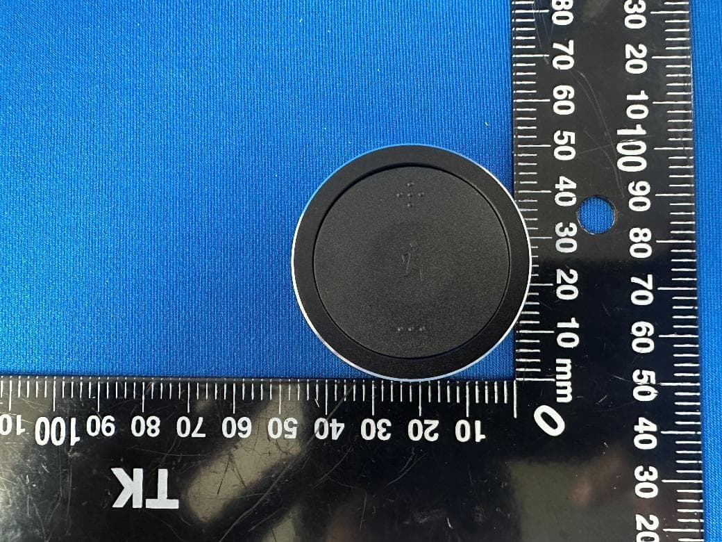 Remote Control with Bluetooth Low Energy - FCC ID 2A8UO-THEUSREMOTE - Decathlon America LLC (2)