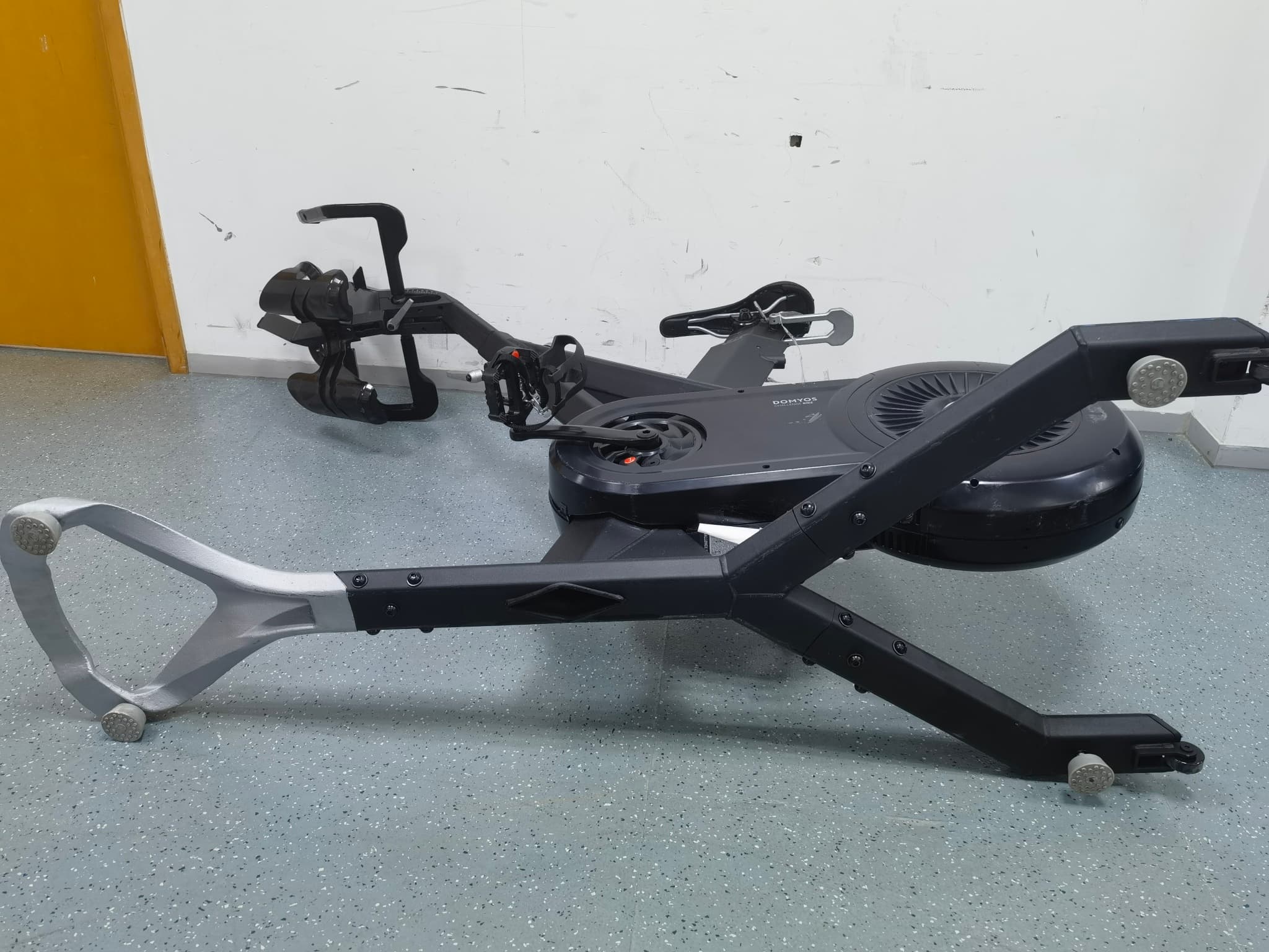 Domyos Challenge Bike - FCC ID 2A8UOCHALLENGEBIKE - Decathlon America LLC