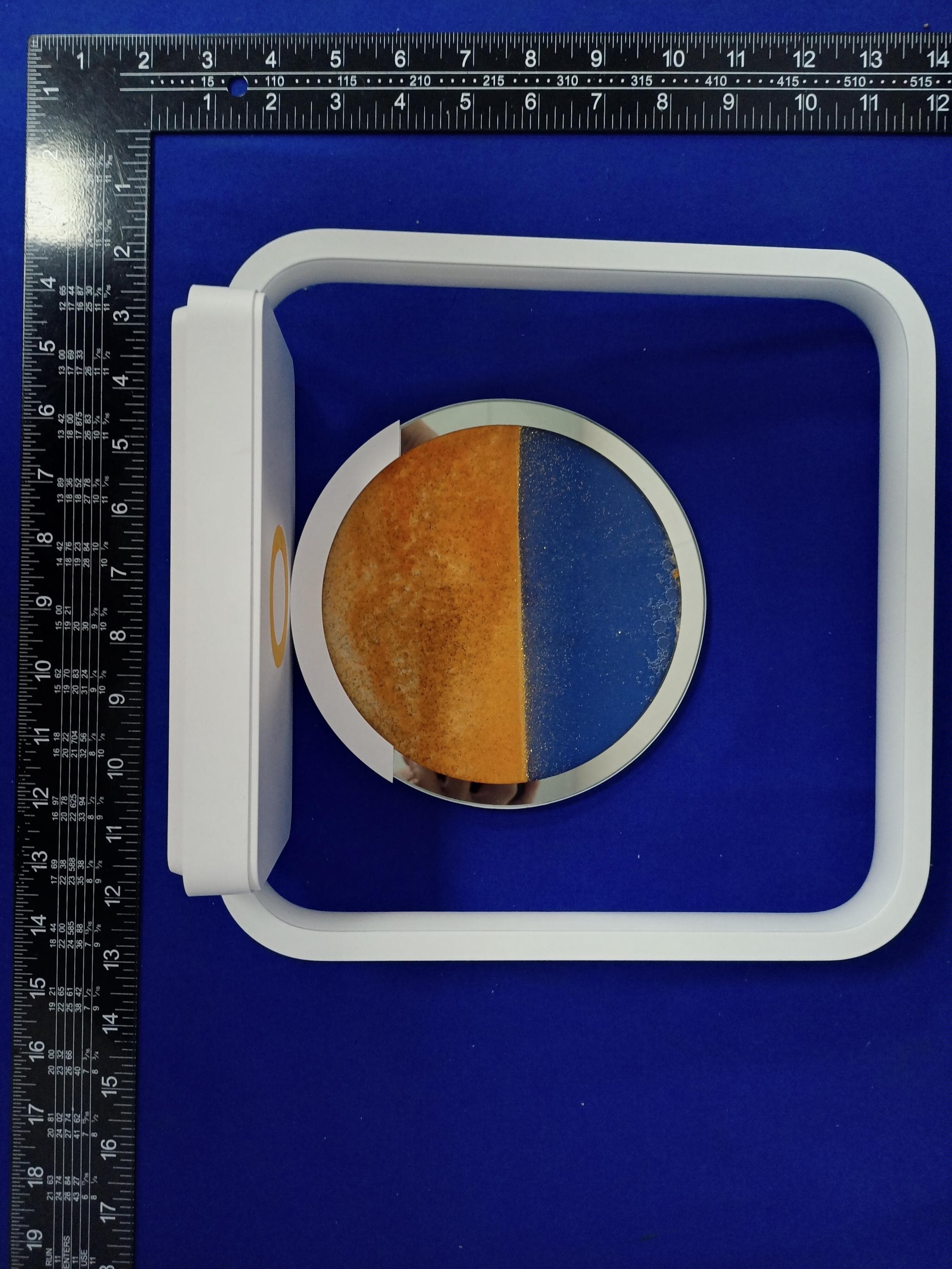 Wireless charging of quicksand painting desk lamp - FCC ID 2A8V2-AX-213 - Shenzhen Weiteshijia Technology Co., Ltd. (2)