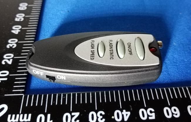 Remote Control - FCC ID 2A8VJB-2 - CM-GLO LLC (4)