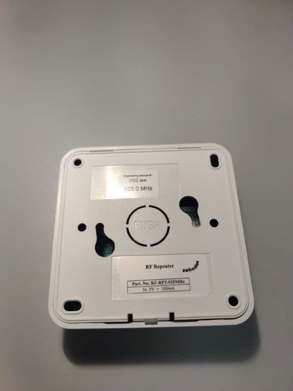RF Repeater - FCC ID 2A8X810018961 - Zehnder America
