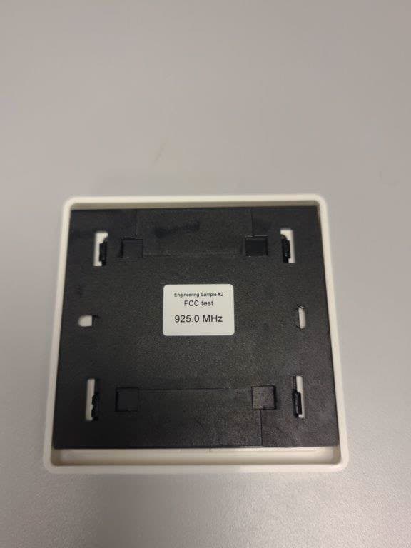 Wireless timer switch - FCC ID 2A8X810019108 - Zehnder America