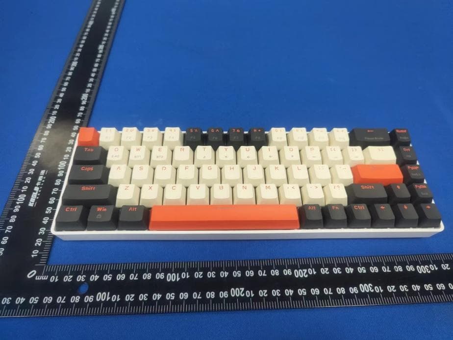 Promise High-end Dual Mode Mechanical Keyboard - FCC ID 2A8YI-N-J20PRO - SHENZHEN SUNSONNY TECHNOLOGY CO.,LTD (3)