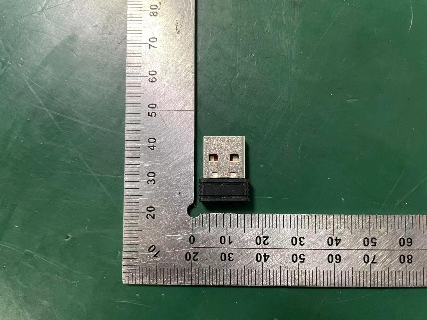 2.4G Wireless Receiver - FCC ID 2A8YW-PC394A-R - DONGGUAN KEYCEO ELECTRONICS TECHNOLOGY CO.,LTD (2)